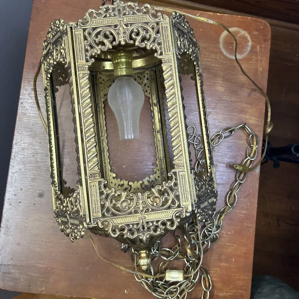 Vintage MCM Ornate Gothic Hanging Swag Lamp Hollywood Regency Pendant GIM 3056